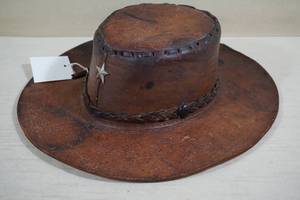 lot 199 image: Vintage Leather Hat - Appears Handmade