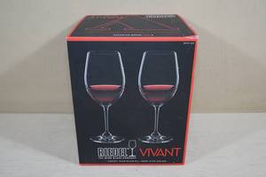 lot 216 image: Riedel Vivant Red Wine Glasses