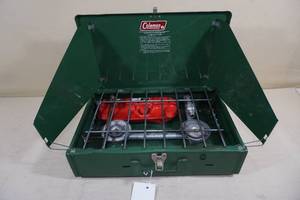 lot 219 image: Vintage Coleman 425F Dual Burner Camping Stove