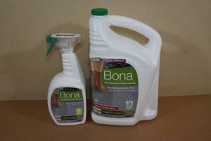 lot 279 image: Bona Floor Cleaner - Spray Bottle and Refill