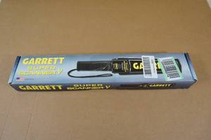 lot 12 image: Garrett Super Scanner V Metal Detector Wand