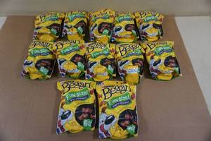 lot 183 image: 12 Purina Beggin Strips Fun Size Bacon Flavored Dog Treats - 6oz Bags