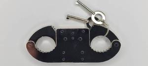 Professional Grade Thumb Cuffs With 2 Keys Thumbcuffs Fingers Shackles