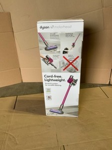 Dyson V7 Motorhead Cordless Stick Vacuum Cleaner. See Pictures