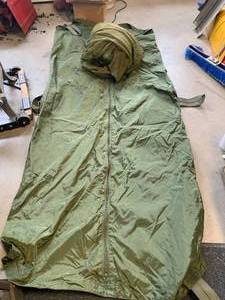 lot 10 image: U S Military Surplus Body Bag