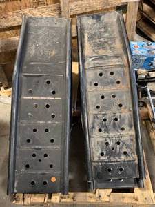 lot 74 image: Set of Four Peterson Auto Ramps