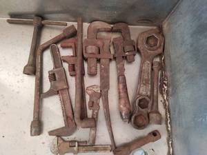lot 422 image: Wrench Lot  2