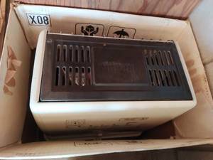 lot 454 image: Portable Heater