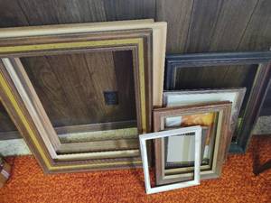 lot 73 image: Collection of Frames