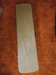 lot 76 image: Shotgun Case
