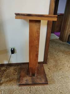 lot 121 image: Wood Plant Stand
