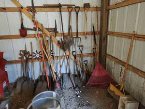lot 300 image: Collection of Yard Tools