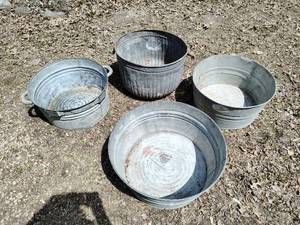 lot 337 image: Four Galvanized Buckets