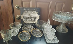 lot 177 image: Collection of Glass Items