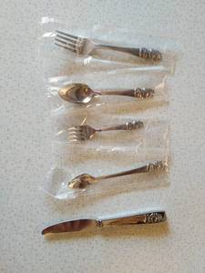 lot 224 image: Collectible Care Bears Flatware by Oneida