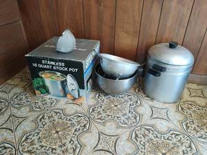 lot 232 image: Stainless Steel Pots