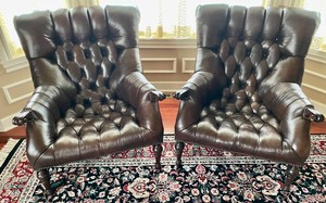 lot 6 image: Pair of Classy Stickley Brown Leather Club Chairs and Ottomans