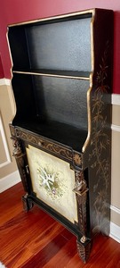 lot 28 image: Classy Decorative Hutch