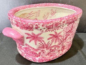 lot 42 image: Pretty Pink Asian Planter