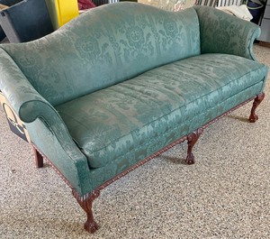 lot 220 image: Classy Antique Sofa