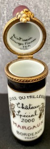 lot 235 image: Limoges Bordeaux Trinket Box