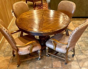 lot 241 image: Beautiful Pedestal Table and 4 Chairs