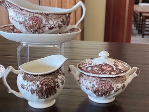 lot 107 image: Johnson Brothers His Majesty CreamSugar, Oval Serving Bowl and Gray Boat with Underplate