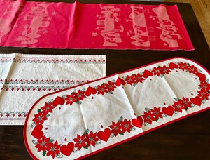 lot 151 image: Variety of Swedish Table Linens