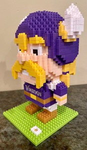 lot 261 image: Lego Minnesota Vikings Player