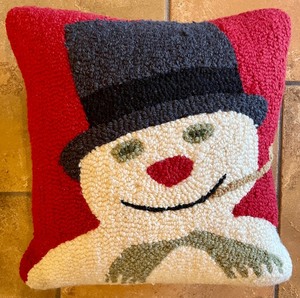 lot 253 image: 2 Holiday Themed Pillows