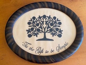 lot 434 image: Lovely Oval Framed Silhouette -  Tis the Gift to be Simple