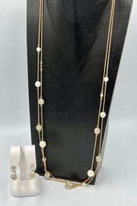 lot 177 image: Kate Spade Necklace and Earrings Set