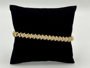 lot 188 image: 14k Four Carat Diamond Tennis Bracelet
