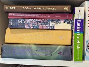 lot 314 image: Assorted Books