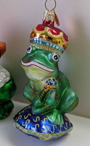 lot 353 image: Pair of Christopher Radko Frog Ornaments including Christopher Radko Frog Prince Ornament