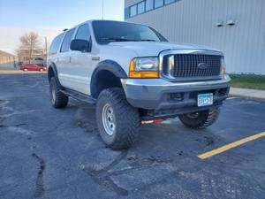 2000 FORD EXCURSION XLT V10 9 PASSENGER