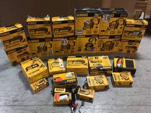 Lot with Assorted Dewalt Jumper Boxes and Battery Charger Customer Returns See Pics