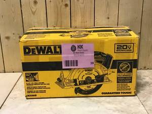 20-Volt MAX Cordless Brushless 6-12 in. Circular Saw (Tool-Only) by DEWALT Customer Returns See Pictures