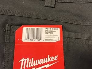 lot 56 image: Milwaukee Mens 38 in. x 30 in. Gray CottonPolyesterSpandex Flex Work Pants with 6 Pockets Open box