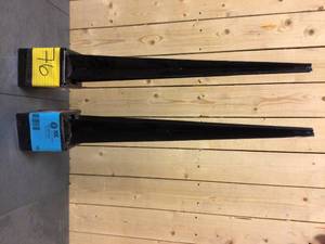 lot 76 image: Oz-Post 24 in. Bulk Galvanized Steel Mailbox Post Anchor 2 units Open box