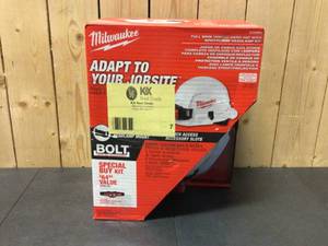 Milwaukee 450 Lumens LED SpotFlood Headlamp with Hardhat - Good Condition - Review all pictures