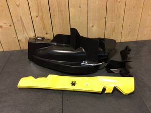 Cub Cadet Original Equipment Xtreme 54 in. Mulching Kit with Blades for Lawn Tractors and Zero Turn Mowers (2010 thru 2021) - Good Condition - Review all pictures