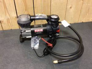 VIAIR 85P Portable Tire Inflator - Good Condition - Review all pictures