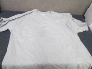 Box of Mens Assorted Sized Hanes P...