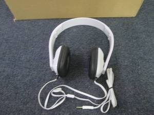 Case of 20 White Adjustable Headpho...