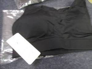 2 Medium Yoga Sports Bras...