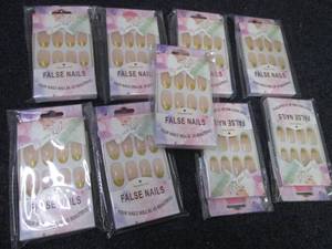 9 pks False Nails...