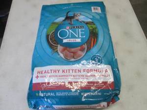 16 lb Purina One Healthy Kitten For...