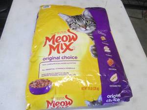 16 lb Meow Mix Original...