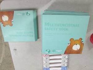 lot of 8 multifunctional saftey loc...